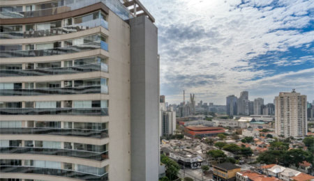 Apartamento à venda com 2 quartos, sendo 1 suíte,  em Vila Gertrudes, São Paulo, SP