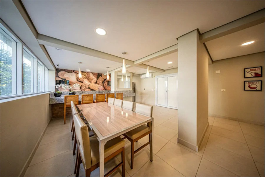 Apartamento à venda com 3 suítes em Jardim Fonte do Morumbi, São Paulo, SP