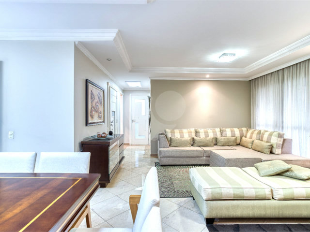 Apartamento à venda com 4 quartos, sendo 3 suítes,  em Alto da Boa Vista, São Paulo, SP