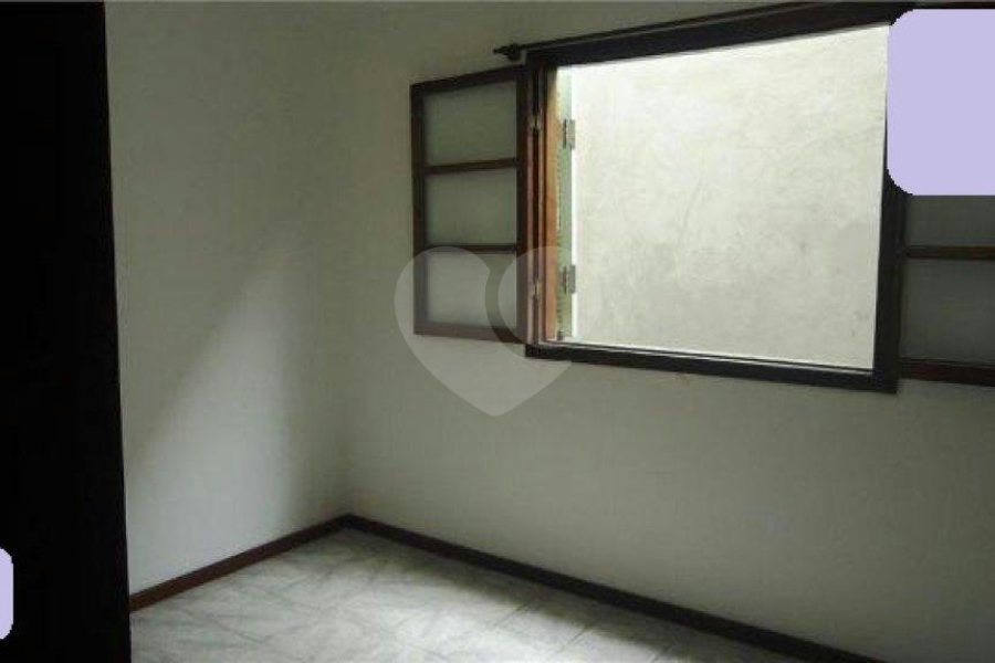 Casa à venda com 4 quartos, sendo 1 suíte, em Jaguara, São Paulo, SP