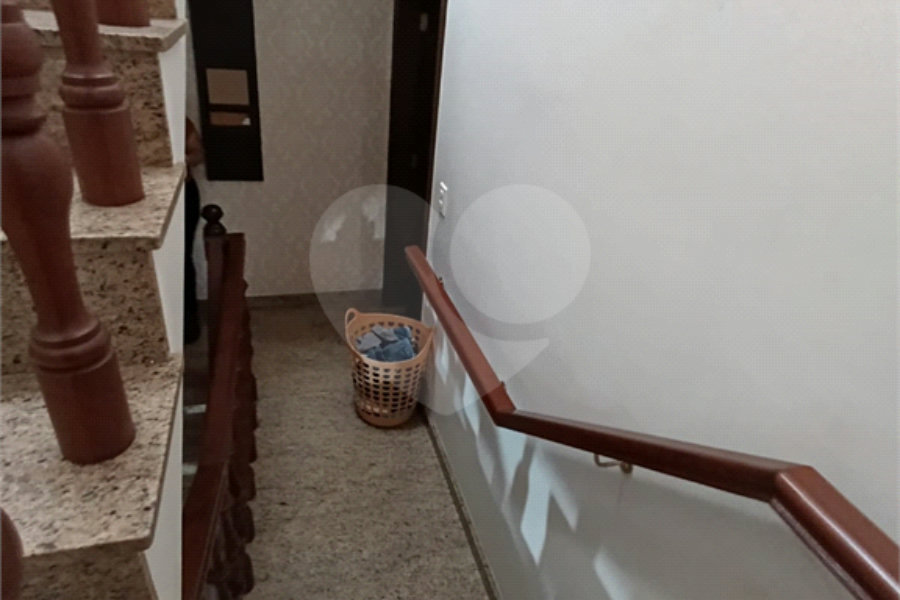 Sobrado à venda com 4 quartos, sendo 1 suíte, em Jaçanã, São Paulo, SP