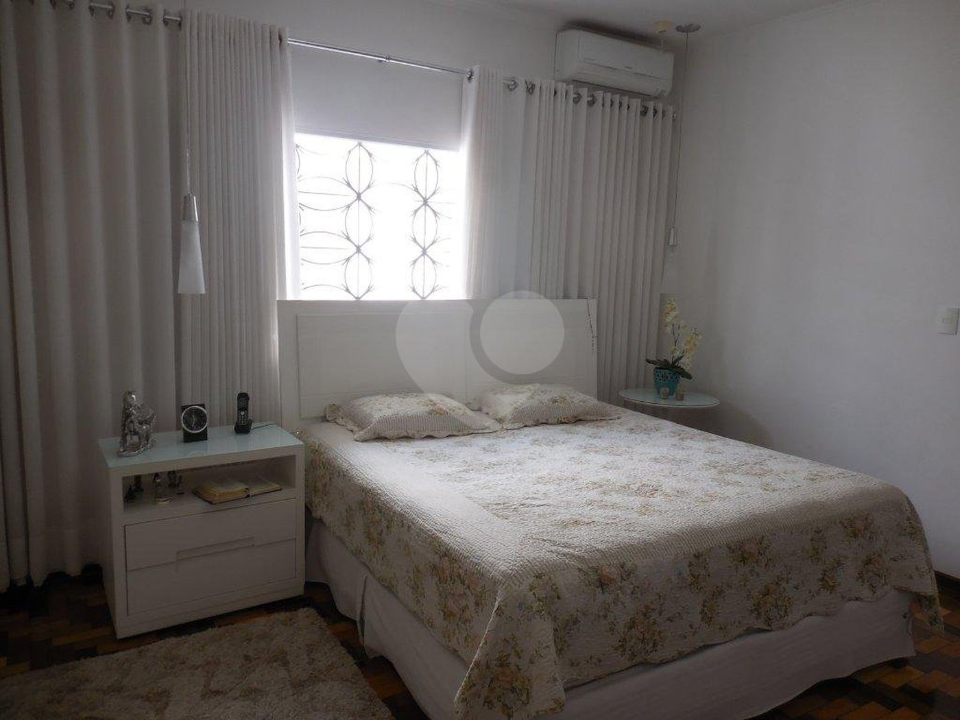 Casa à venda com 4 quartos, sendo 3 suítes, em Jardim Franca, São Paulo, SP