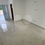 Sobrado Amplo 135m² - 3 Dorms (1 Suíte) `a venda na Vila Matilde /SP.
