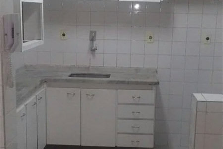 Apartamento à venda com 3 quartos, sendo 1 suíte,  em Jardim Parque Morumbi, São Paulo, SP