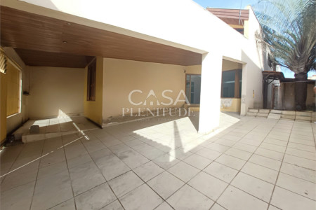 Casa à venda com 4 quartos, sendo 2 suítes, em Jardim Residencial Deolinda Guerra, Sorocaba, SP