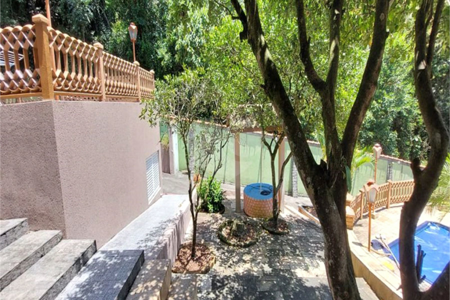 Casa à venda com 4 suítes no condomínio Sausalito, Mairiporã - SP