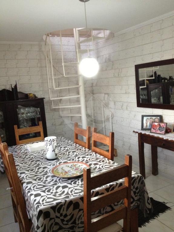 Sobrado à venda com 3 quartos, sendo 1 suíte, em Horto Florestal, São Paulo, SP