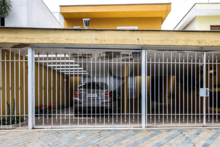 Sobrado à venda com 3 quartos, sendo 1 suíte, em Vila Hamburguesa, São Paulo, SP