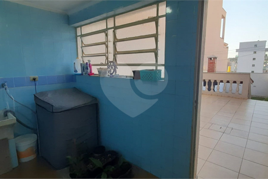 Sobrado à venda com 3 quartos, sendo 1 suíte, em Tremembé, São Paulo, SP