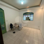 Casa à venda com 3 quartos, sendo 1 suíte, em Loteamento Residencial Vista Linda, São José dos Campos, SP