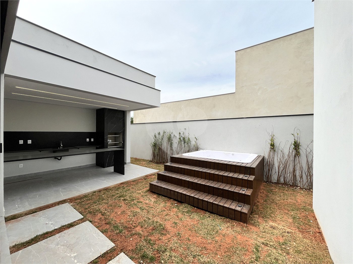Casa à venda com 3 suítes no condomínio Residencial Cyrela Landscape Esplanada, Votorantim - SP