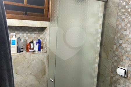Sobrado à venda com 3 suítes em Jardim Celeste, São Paulo, SP