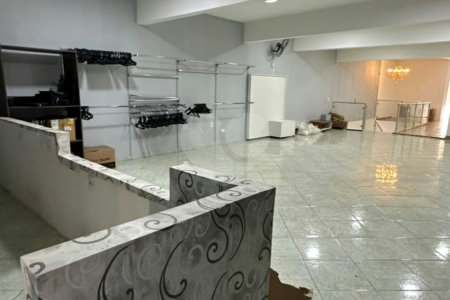 Prédio para alugar em Vila Domingues, Votorantim, SP