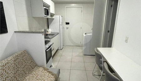Apartamento à venda ou para alugar com 1 quarto em Jardim Caravelas, São Paulo, SP