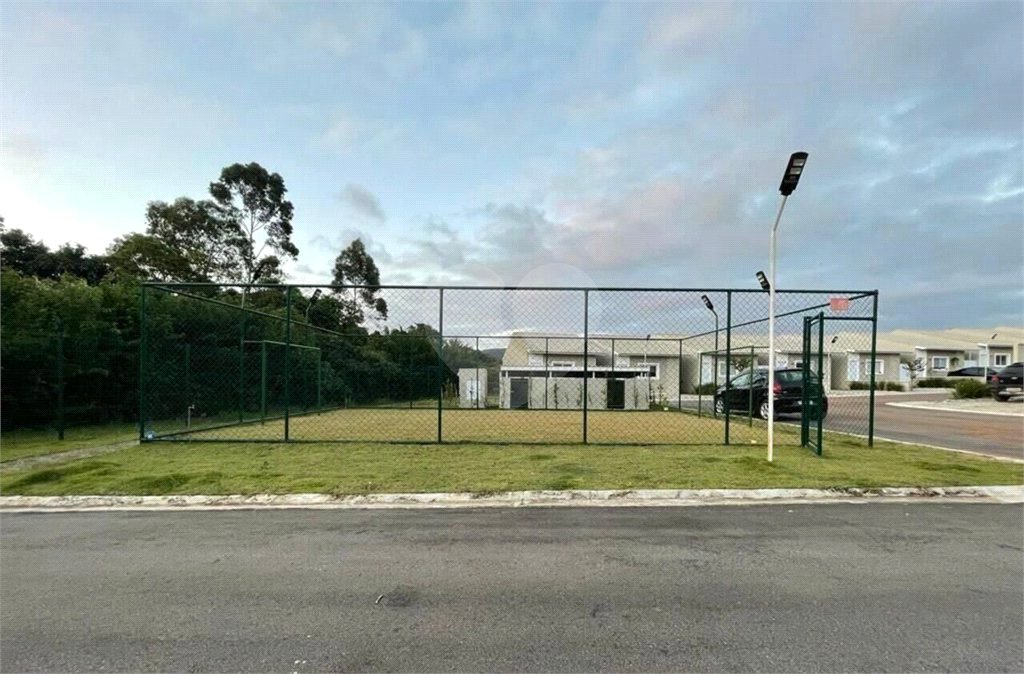 Casa à venda com 2 quartos, sendo 1 suíte, no condomínio Residencial Bela Vida- Bom Jesus dos Perdões, Bom Jesus dos Perdões - SP