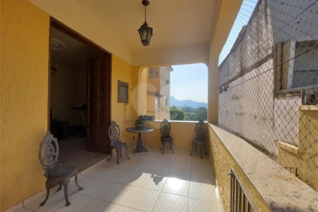 Casa à venda com 5 quartos, sendo 2 suítes, em Tijuca, Rio de Janeiro, RJ