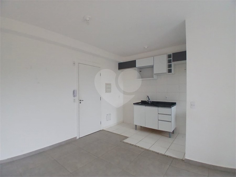 Apartamento à venda com 2 quartos, sendo 1 suíte, em Chácaras Manão, Mairinque, SP