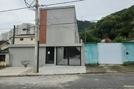 Casa com 2 dormitórios à venda, 89 m² por R$ 700.000,00 - Marapé - Santos/SP
