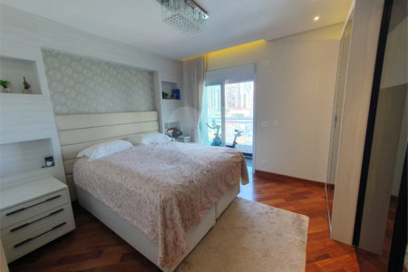 Apartamento à venda com 4 quartos, sendo 3 suítes, em Vila Santo Estevão, São Paulo, SP