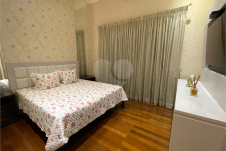 Casa à venda com 4 suítes no condomínio Halvétia Country Residencial, Indaiatuba - SP