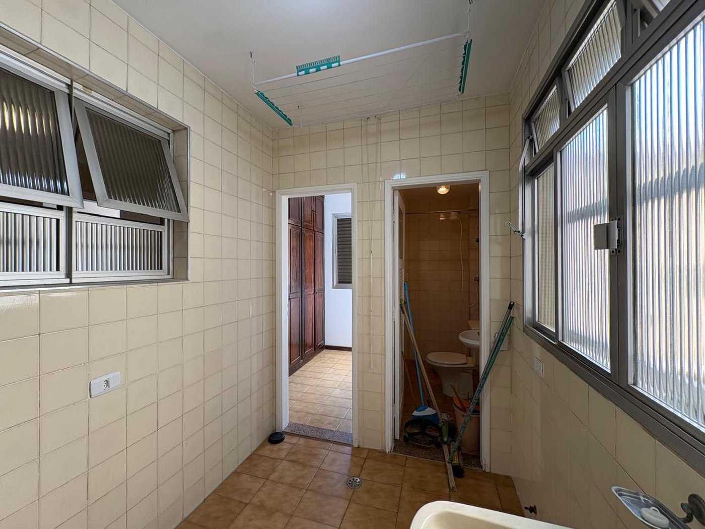 Apartamento com 3 dormitórios à venda, 135 m² por R$ 1.300.000,00 - Boqueirão - Santos/SP