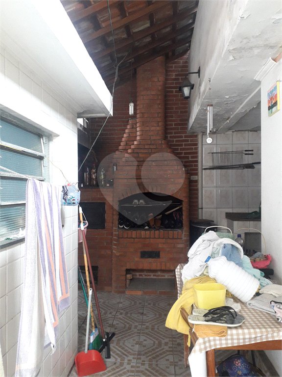 Casa à venda com 4 quartos, sendo 2 suítes, em Santana, São Paulo, SP