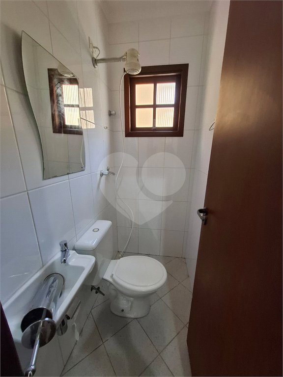 Casa para alugar com 4 quartos, sendo 2 suítes, no condomínio Palm Garden, São Paulo - SP