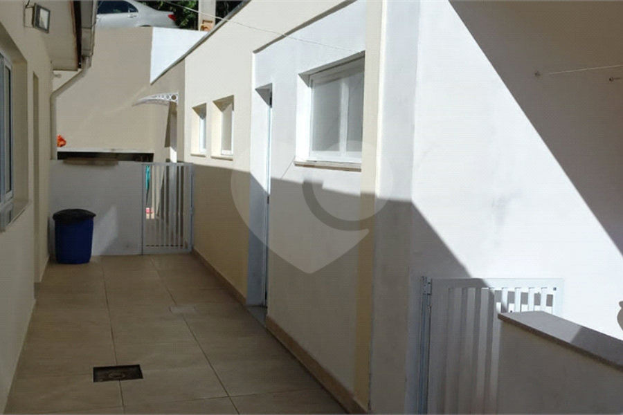 Casa à venda com 3 quartos, sendo 1 suíte, no condomínio Sausalito, Mairiporã - SP