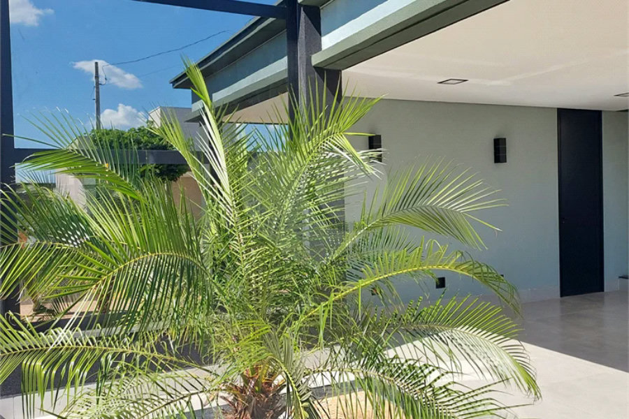 Casa térrea em condomínio fechado com 3 dormitórios sendo 1 suíte em Piracicaba-SP.