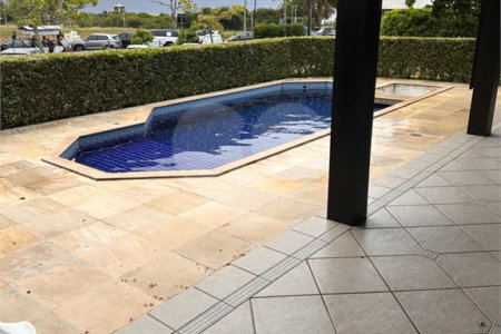 Sobrado à venda com 7 quartos, sendo 6 suítes, em Jurerê Internacional, Florianópolis, SC