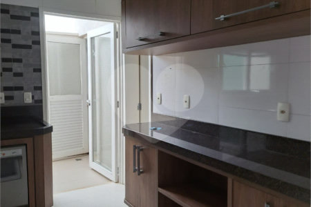Casa à venda com 3 suítes no condomínio Residencial Terra Nobre, Indaiatuba - SP