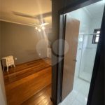 Casa à venda com 5 quartos, sendo 3 suítes, no condomínio Recanto das Palmeiras, Rio de Janeiro - RJ