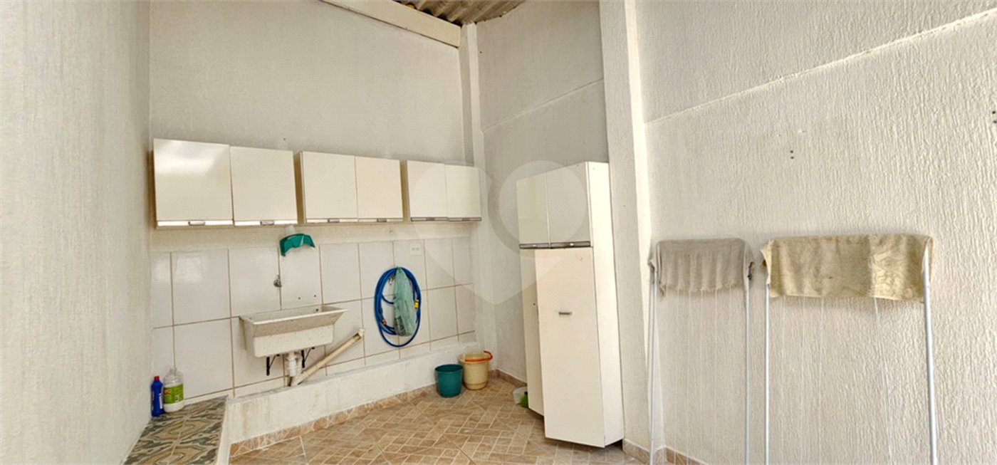 Casa à venda com 4 quartos em Vila Hamburguesa, São Paulo, SP
