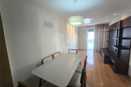 Apartamento à venda com 2 quartos, sendo 1 suíte, em Tijuca, Rio de Janeiro, RJ