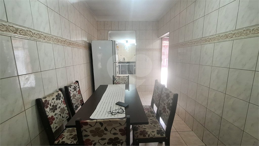 Casa à venda com 2 quartos em Vila Barcelona, Sorocaba, SP