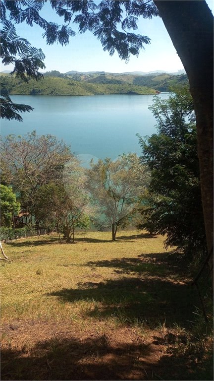 Terreno à venda no condomínio Portal do Igaratá, Igaratá - SP