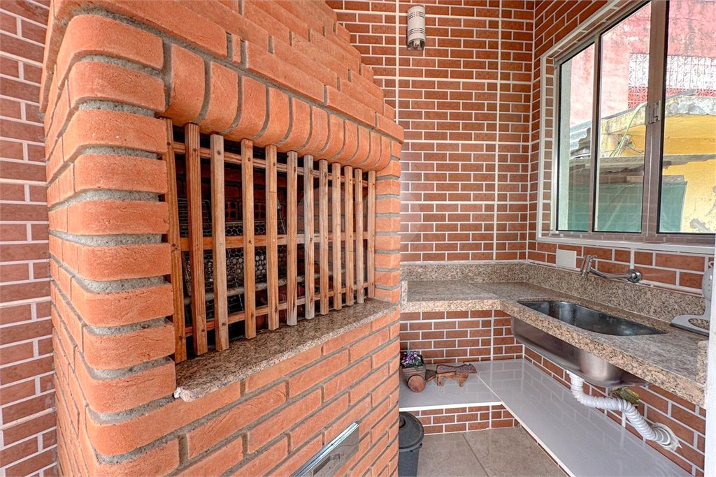 Casa para alugar com 3 quartos, sendo 1 suíte, em Vila Anglo Brasileira, São Paulo, SP