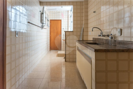 Apartamento à venda com 3 quartos, sendo 1 suíte, em Tijuca, Rio de Janeiro, RJ