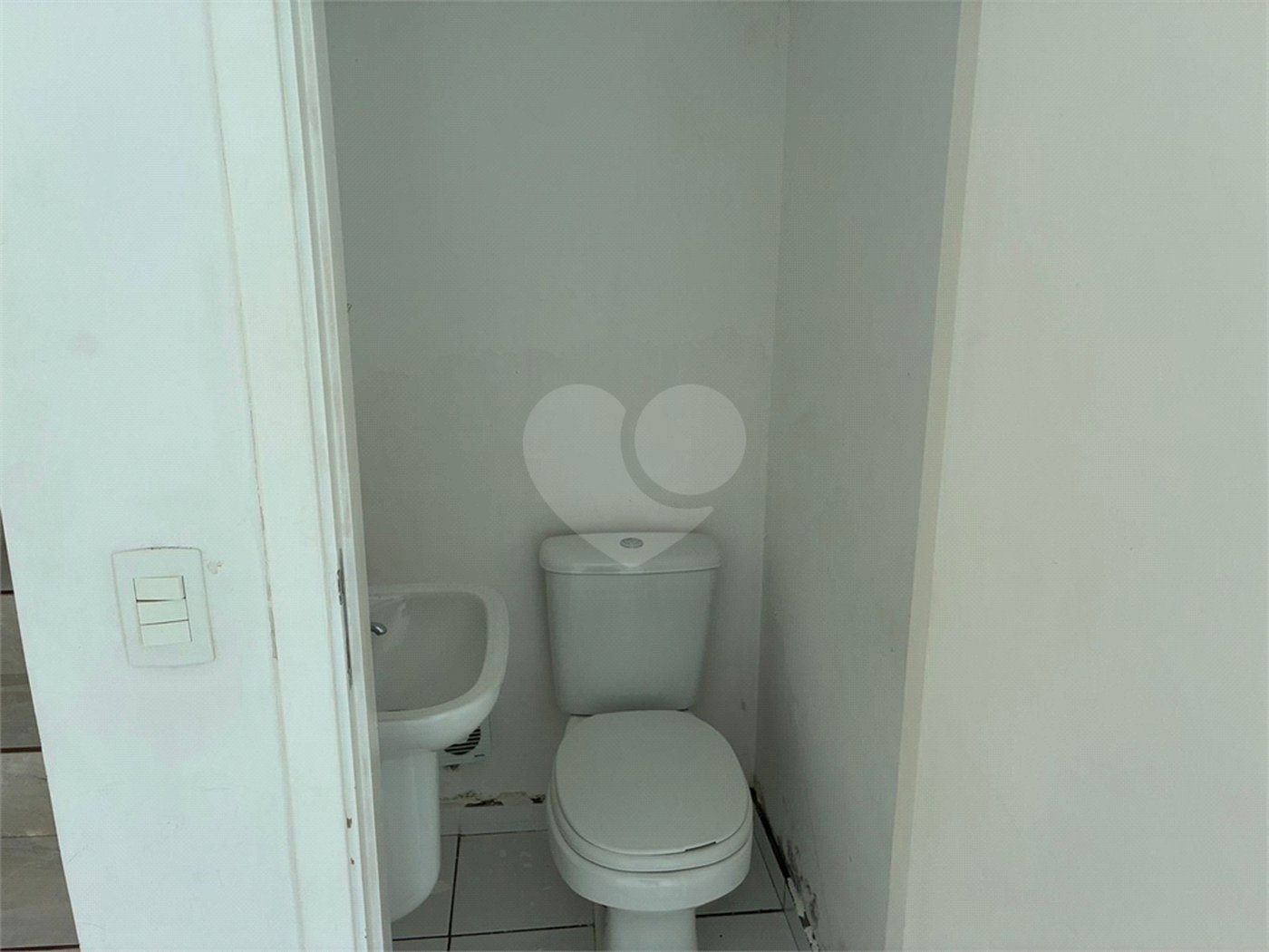 Sobrado à venda com 3 quartos em Jardim Petrópolis, Cotia, SP