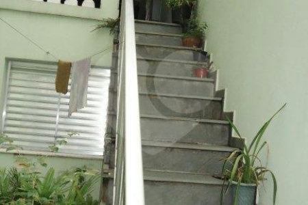 Sobrado à venda com 2 quartos em Vila Gustavo, São Paulo, SP