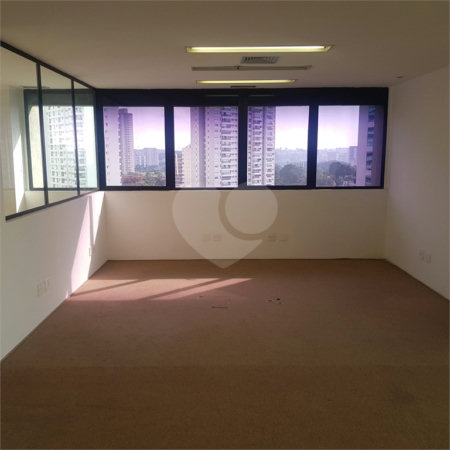Sala à venda em Alto da Boa Vista, São Paulo, SP