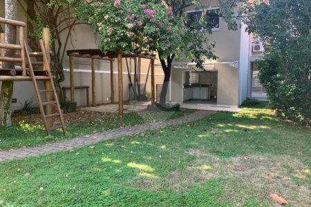 Casa à venda com 4 quartos, sendo 2 suítes, em Brooklin, São Paulo, SP