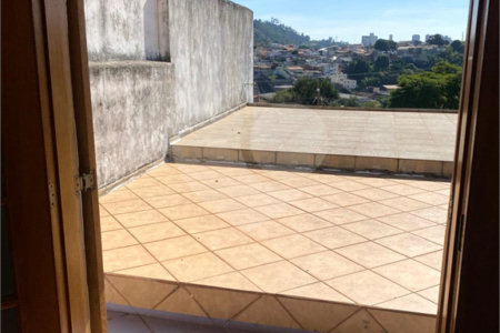 Casa à venda com 2 quartos em Vila Maringá, Jundiaí, SP