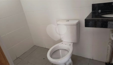 Apartamento à venda com 2 quartos, sendo 1 suíte,  em Parada Inglesa, São Paulo, SP