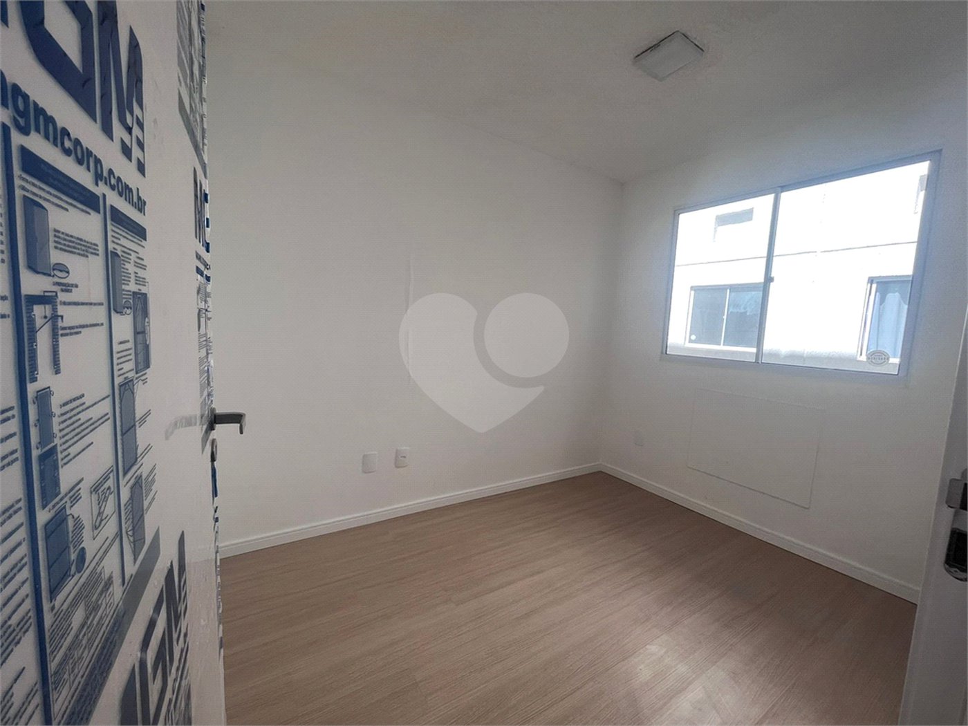 Apartamento à venda com 2 quartos em Guaratiba, Rio de Janeiro, RJ