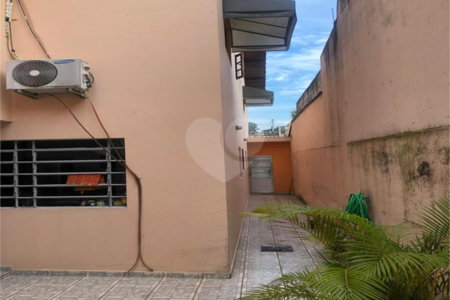 Sobrado à venda com 2 quartos, sendo 1 suíte, em Vila Prel, São Paulo, SP