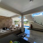 Casa à venda com 4 suítes em Vila Santista, Atibaia, SP
