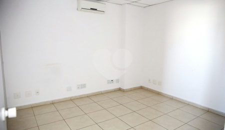 Sala à venda em Santana, São Paulo, SP
