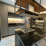 Apartamento à venda com 3 suítes em Jardim das Acácias, São Paulo, SP
