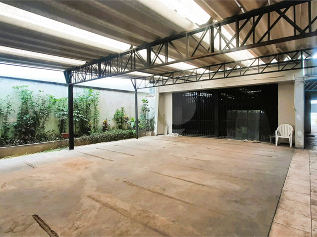 Sobrado à venda com 4 quartos, sendo 2 suítes,  em Brooklin Paulista, São Paulo, SP